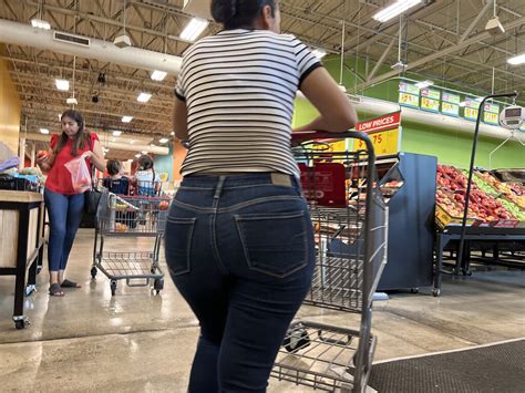 milf latina ass Search